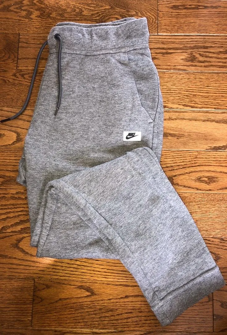 Nike Joggers / Sweatpants - Image 5