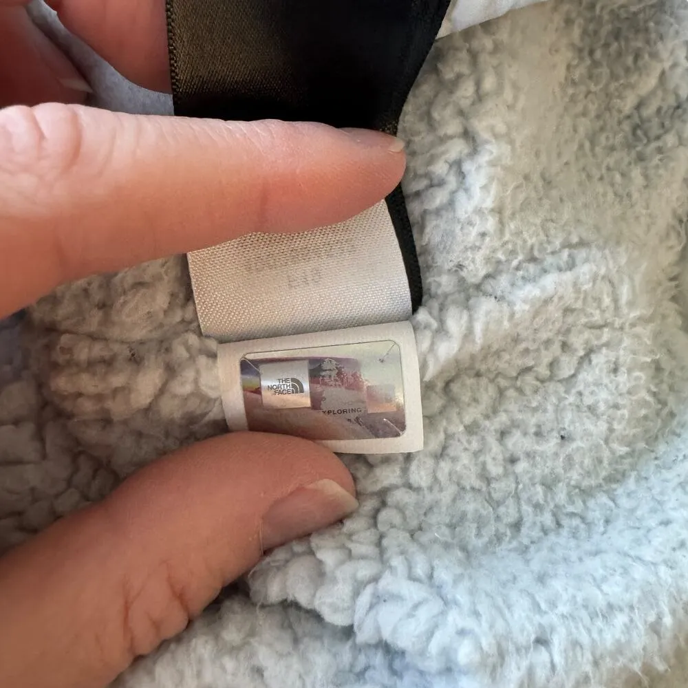 The North Face 550 Down Puffer White Camouflage Hooded Sherpa Fleece - Image 8