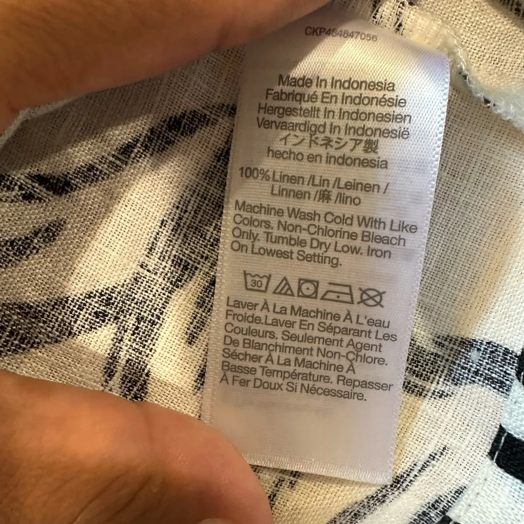 Madewell Black and White Seashell Print Blouse - Image 9