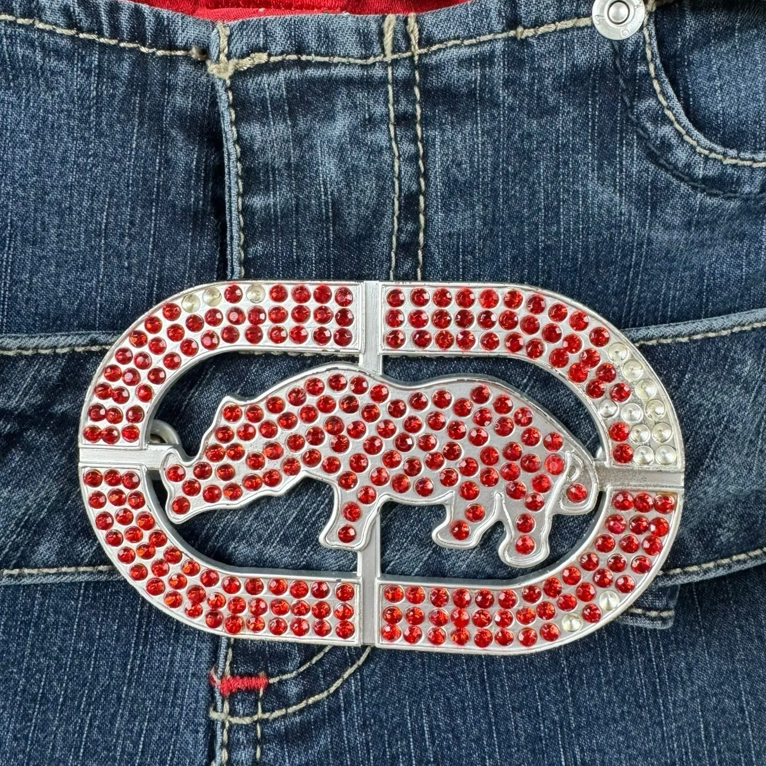 Y2K Ecko‎ Red Deadstock Rhinestone Belted Flare Low Rise Bell Bottom Jeans Sz 7 Blue - Image 4