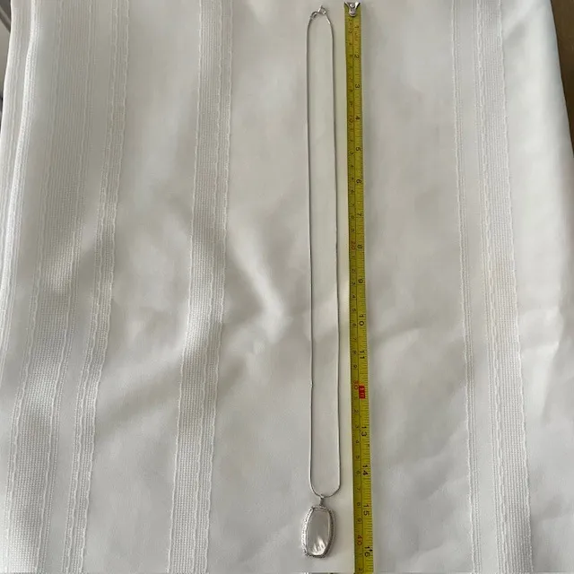 Vintage Sterling Silver Mother of Pearl Pendant Necklace - Image 9