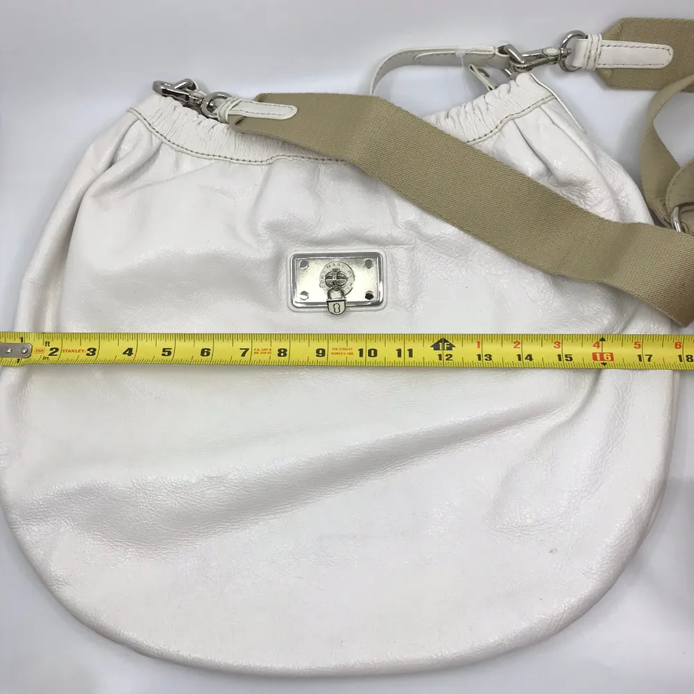 MARC JACOBS White Leather Bucket Bag - Image 3