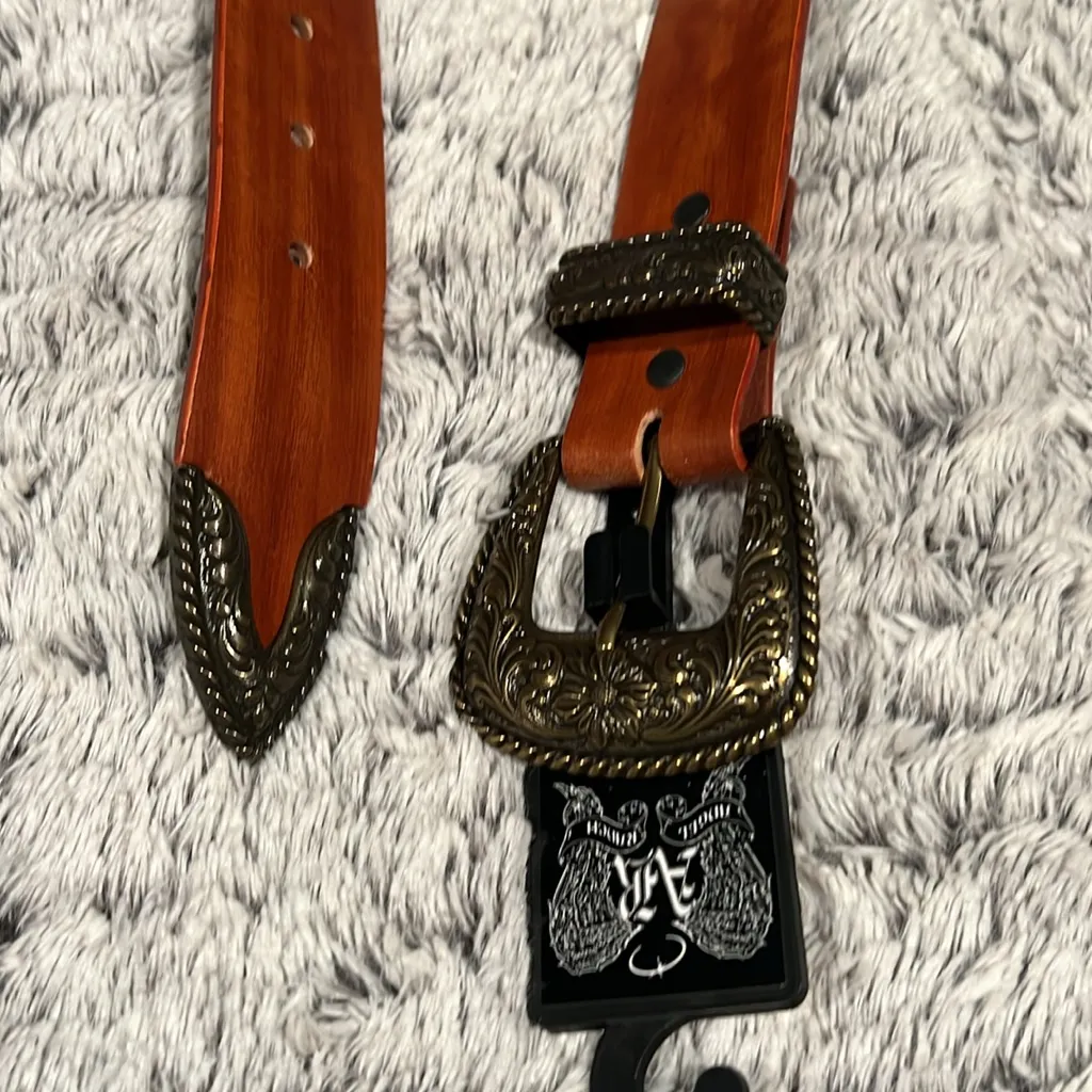 Angel Ranch western belt in size XL with metal detailing & southwestern pattern Brown - Image 7