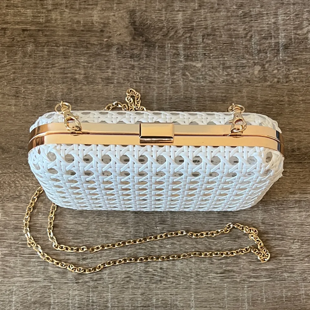 Elegant White Woven Clutch with Gold Chain - Image 2