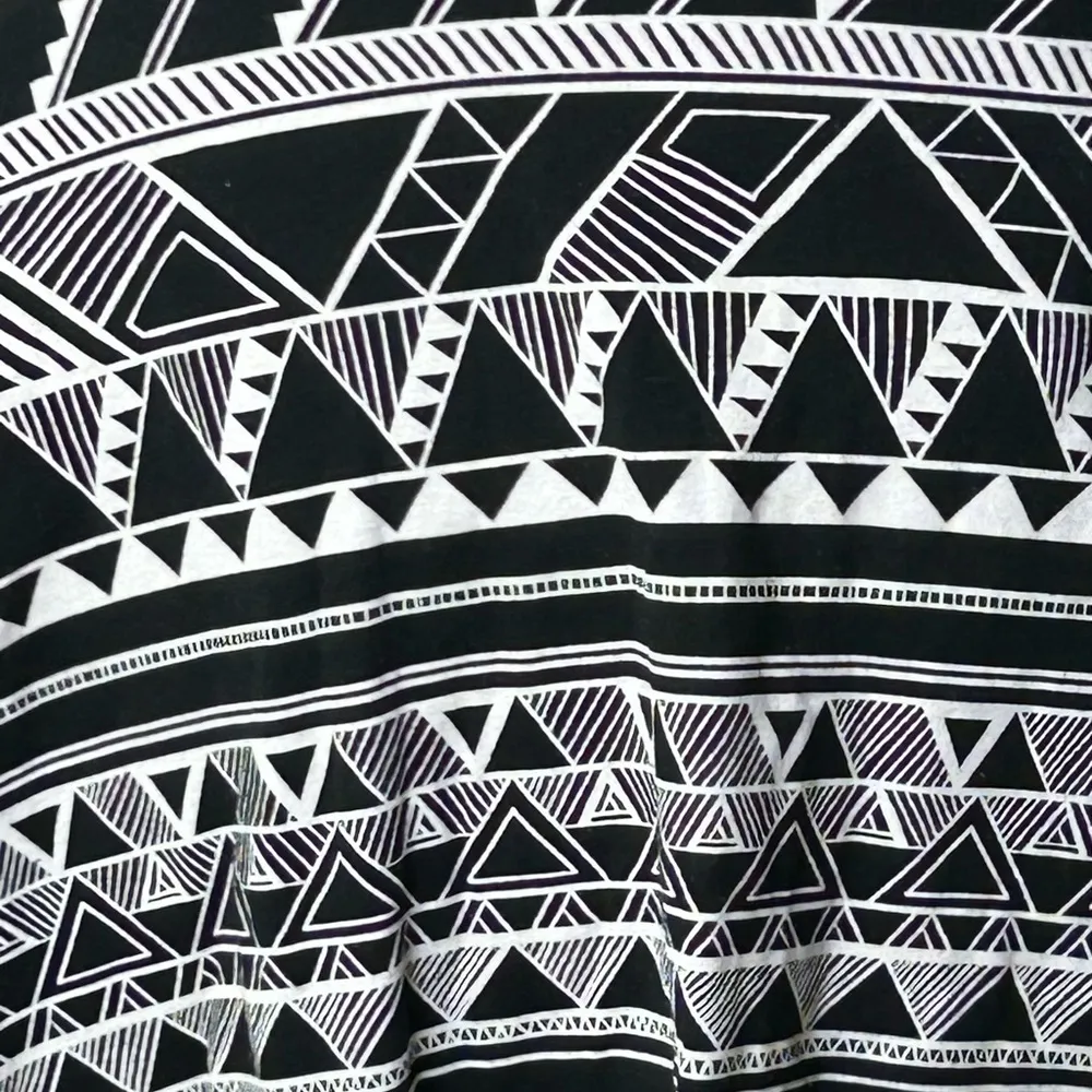 PINK Victoria’s Secret geometric micro mini skater skirt Y2K Small black white - Image 3