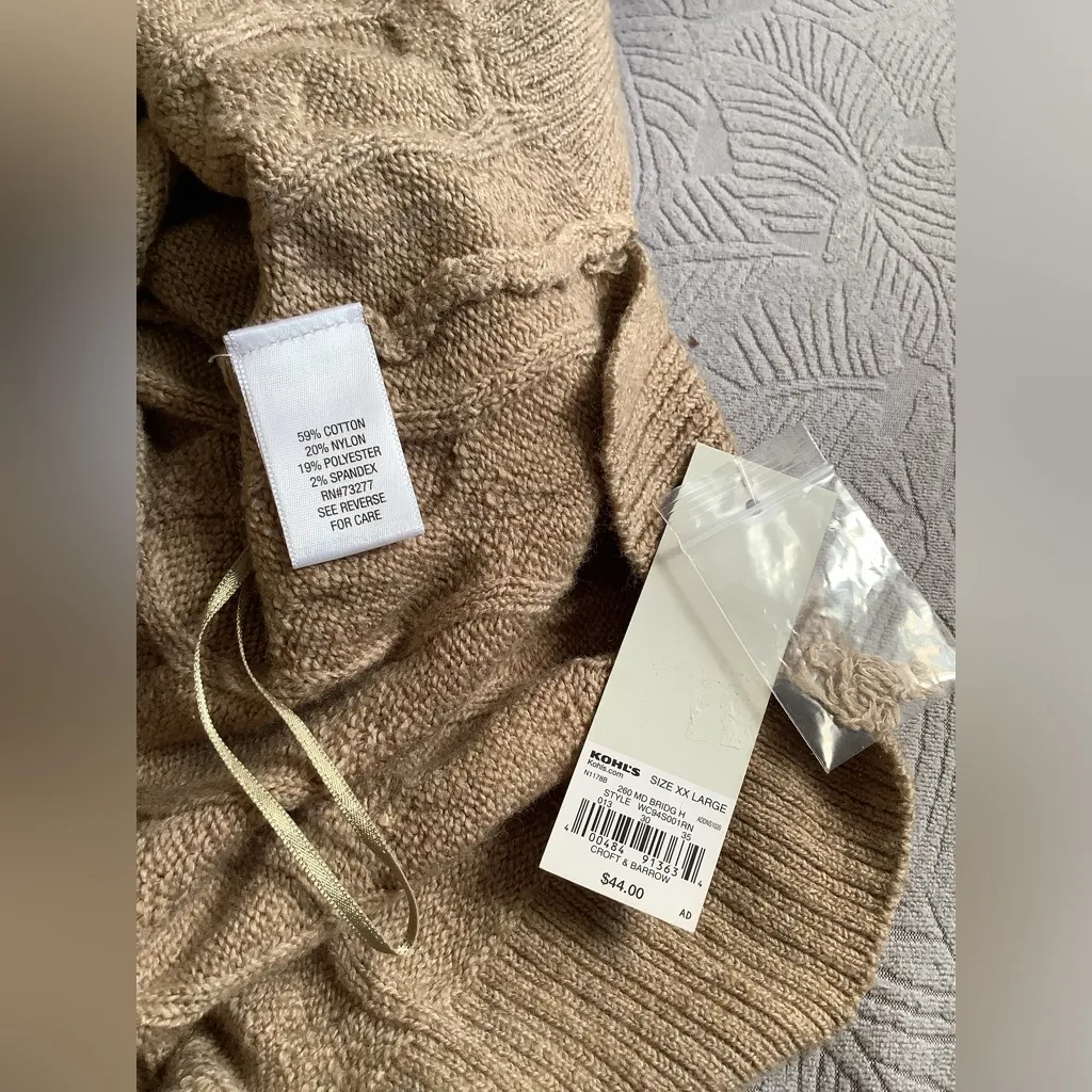 Nice comfy tunic length sweater NWT 🌸 - Image 4