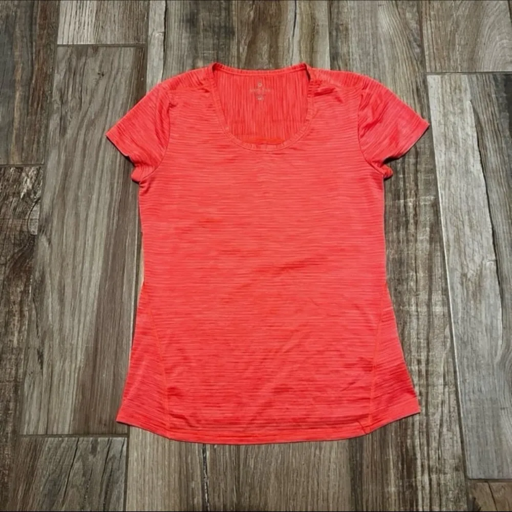 Athleta  Running Wild Tee - Image 2