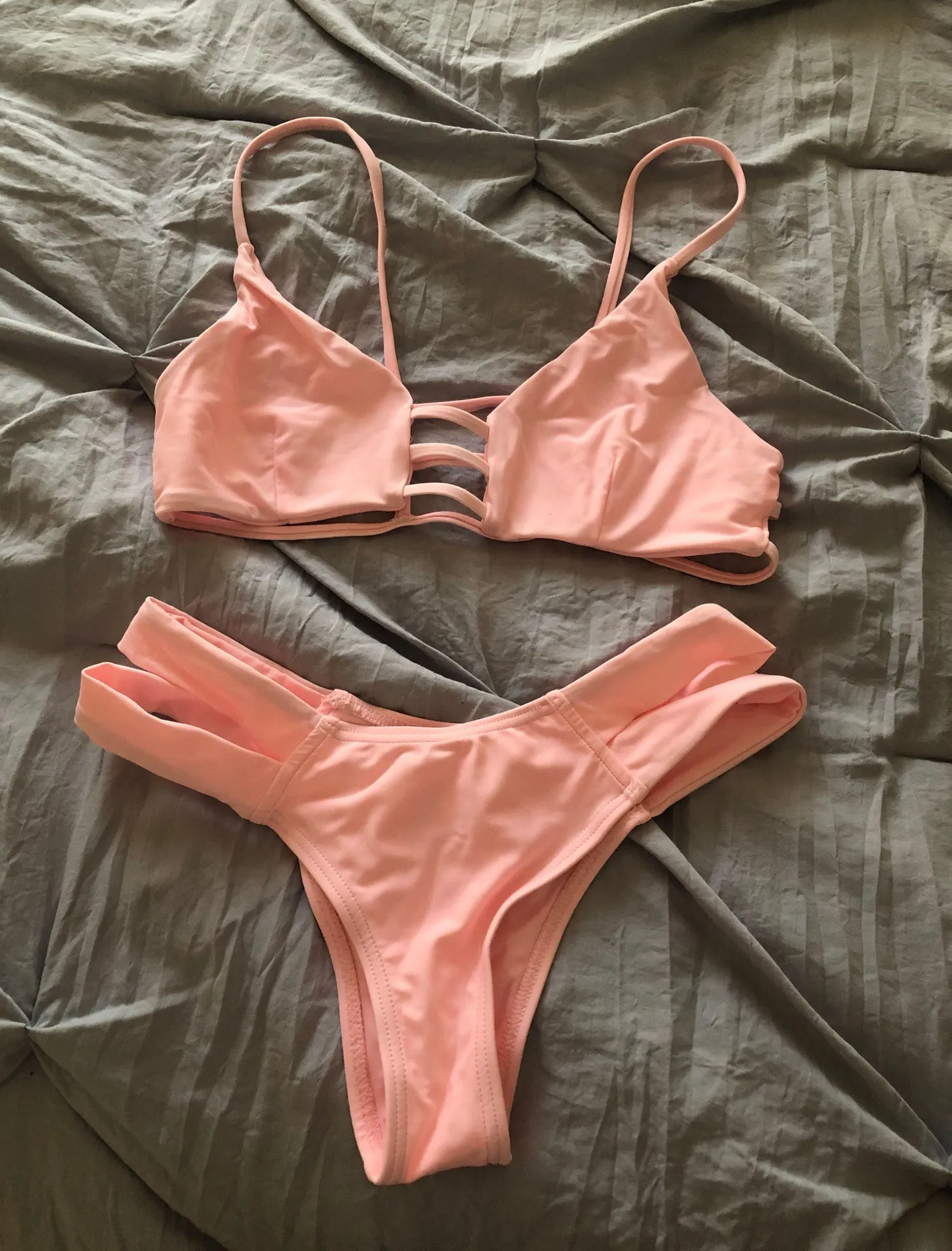 Zaful Two Piece Swimwear Bikini Set - Image 3
