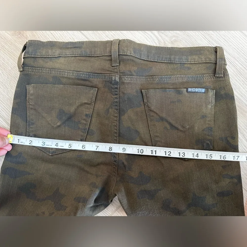 HUDSON Camo Print Jeans 💚 - Image 8