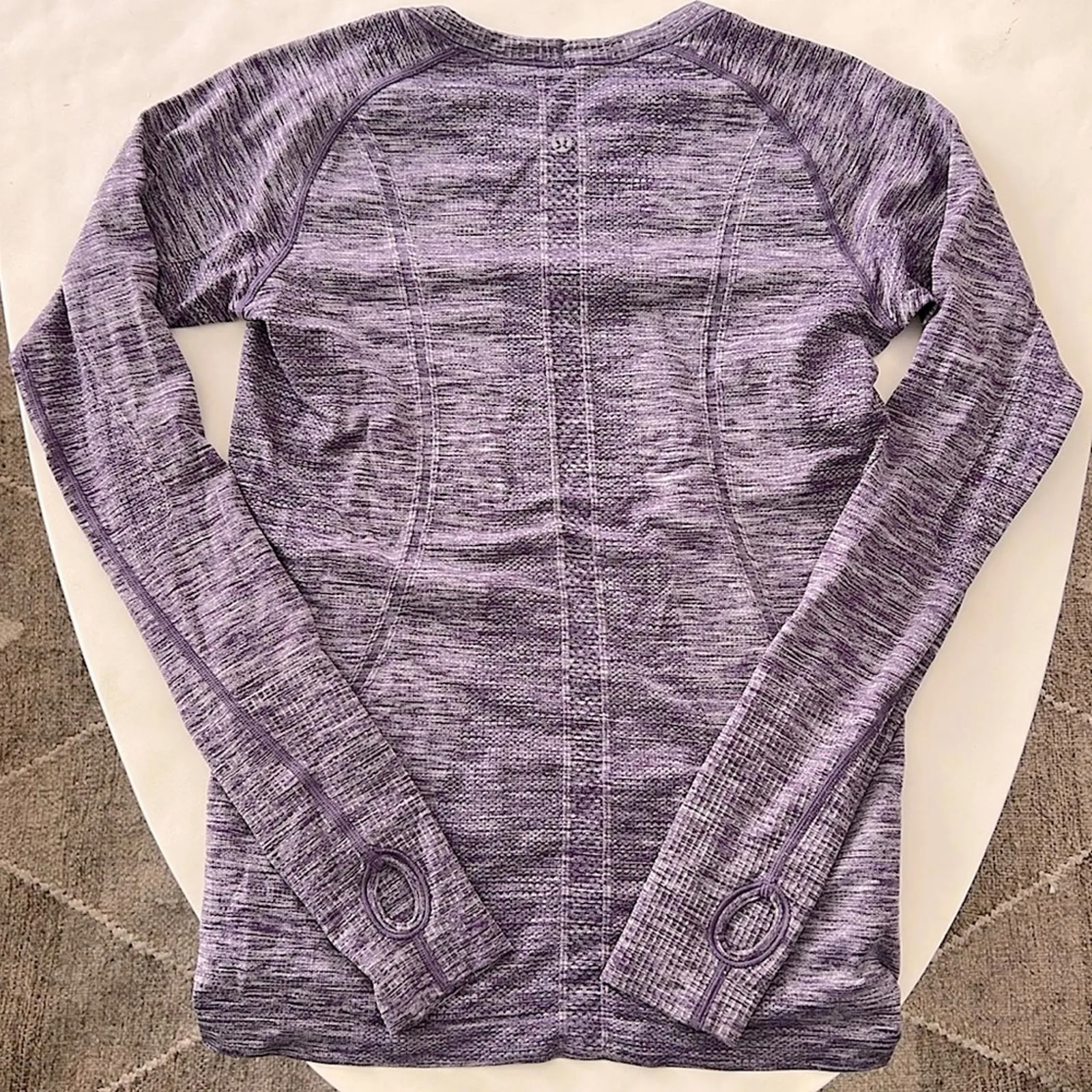 Lululemon  Swiftly Tech Long Sleeve Crew Heathered Black Cherry Purple Size 8 - Image 4