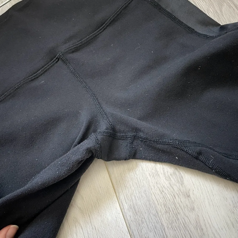 Alo Workout Leggings elevate mesh panel 27" womens Black (small) gym athleisure - Image 9