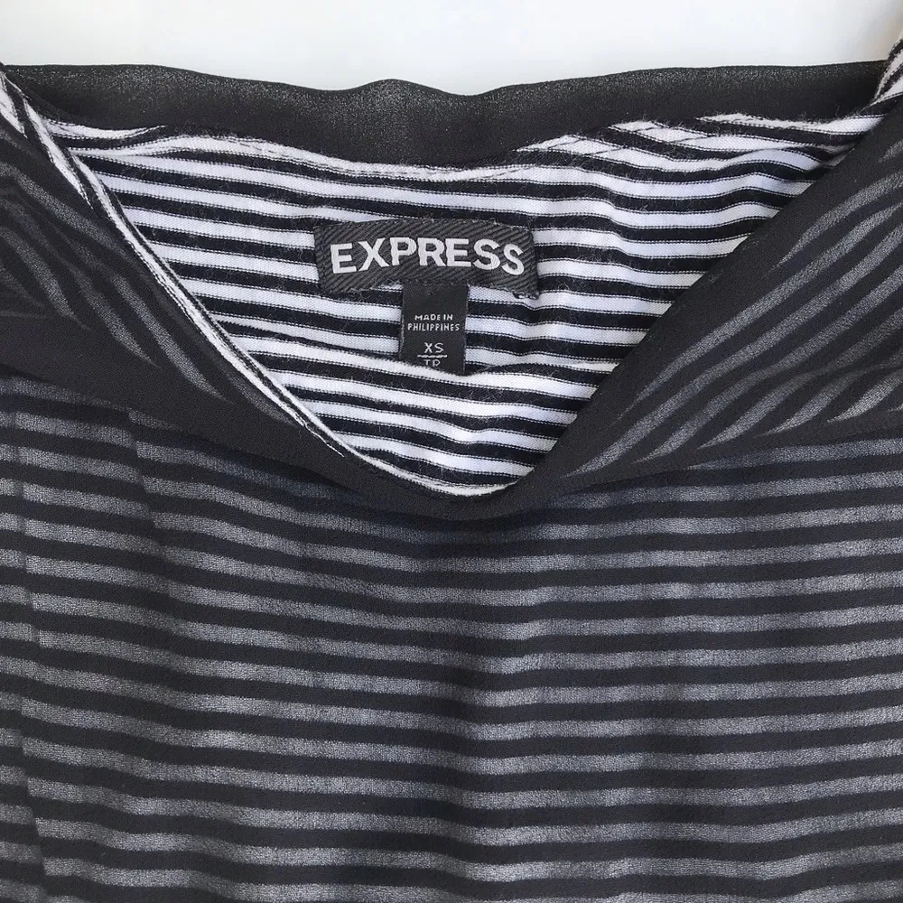 Vintage Y2K Express Black and White Striped Sheer Mesh Overlay Cropped Top XS - Image 3