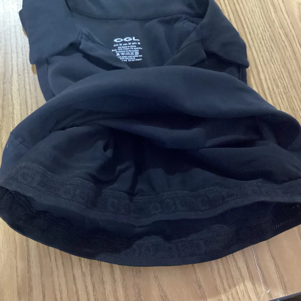 OGL Polo Brami Tank Top Size Medium Black - Image 4