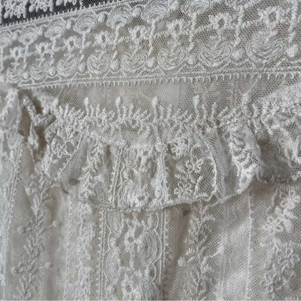 Ellison Lace Top - Size M - Image 5