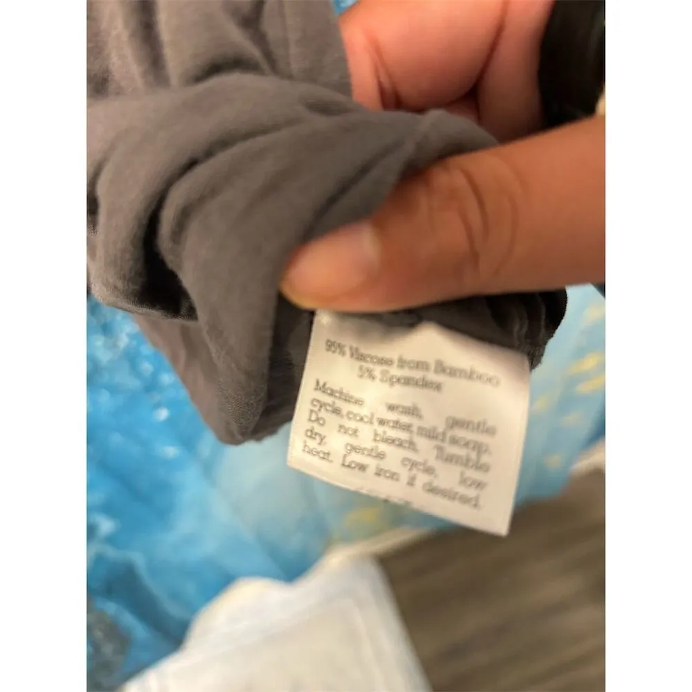 Yala Women's Cowl Neck Knee Length Dress Gray Size Medium Long Sleeved - Image 4