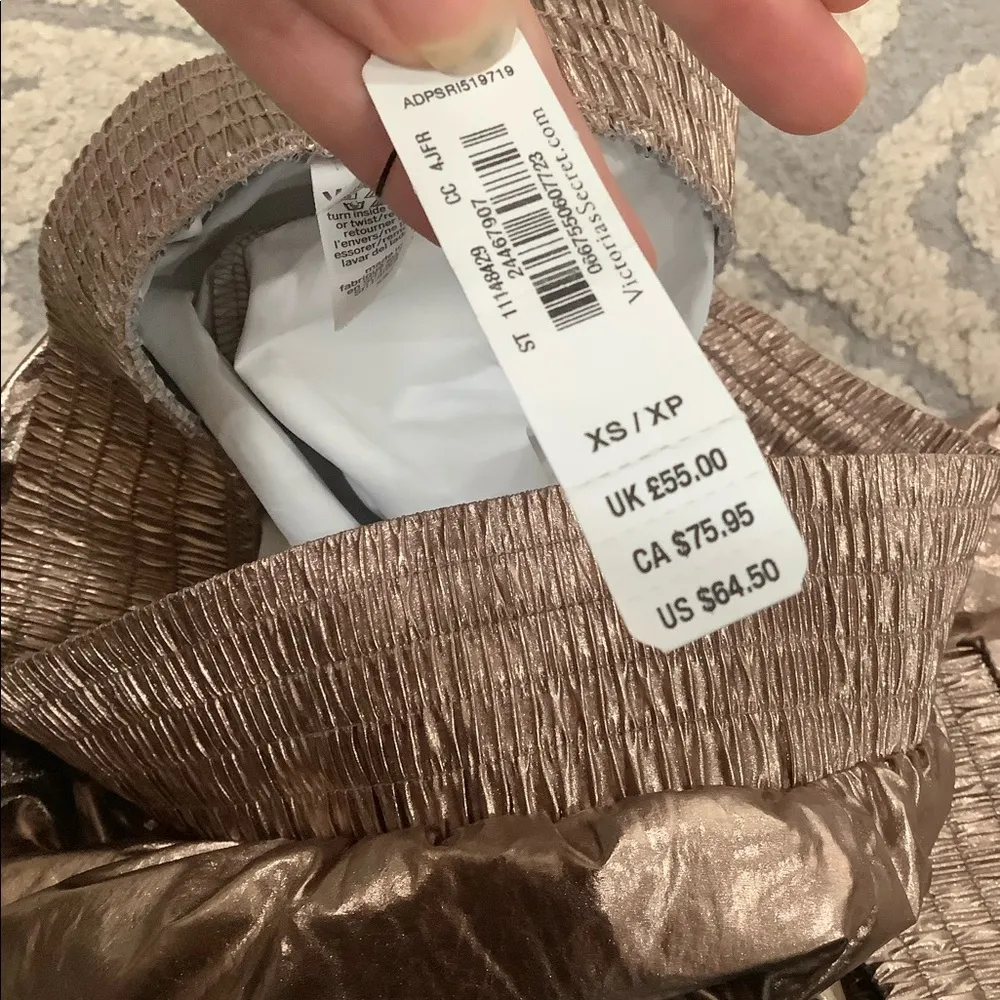 NWT SAUNA CARGO JOGGERS BY VICTORIAS SECRET - Image 10