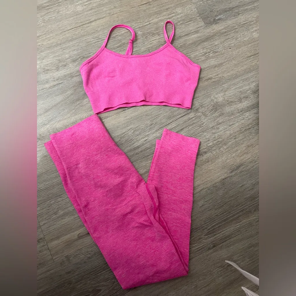 NWOT HOT PINK SPORT YOGA SET TOP AND LEGGINGS M Size M - Image 3