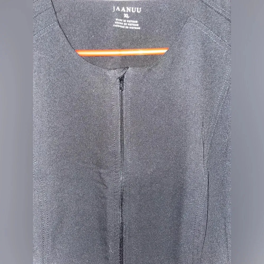 Jaanuu Zip Up Scrub Top - Black - Size XL​​​ - Image 6