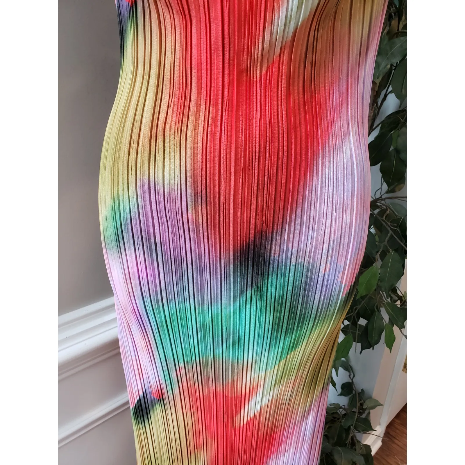PrettyLittleThing US 12 Multicolor Pleated Cowl Neck Maxi Dress Spaghetti Strap - Image 4