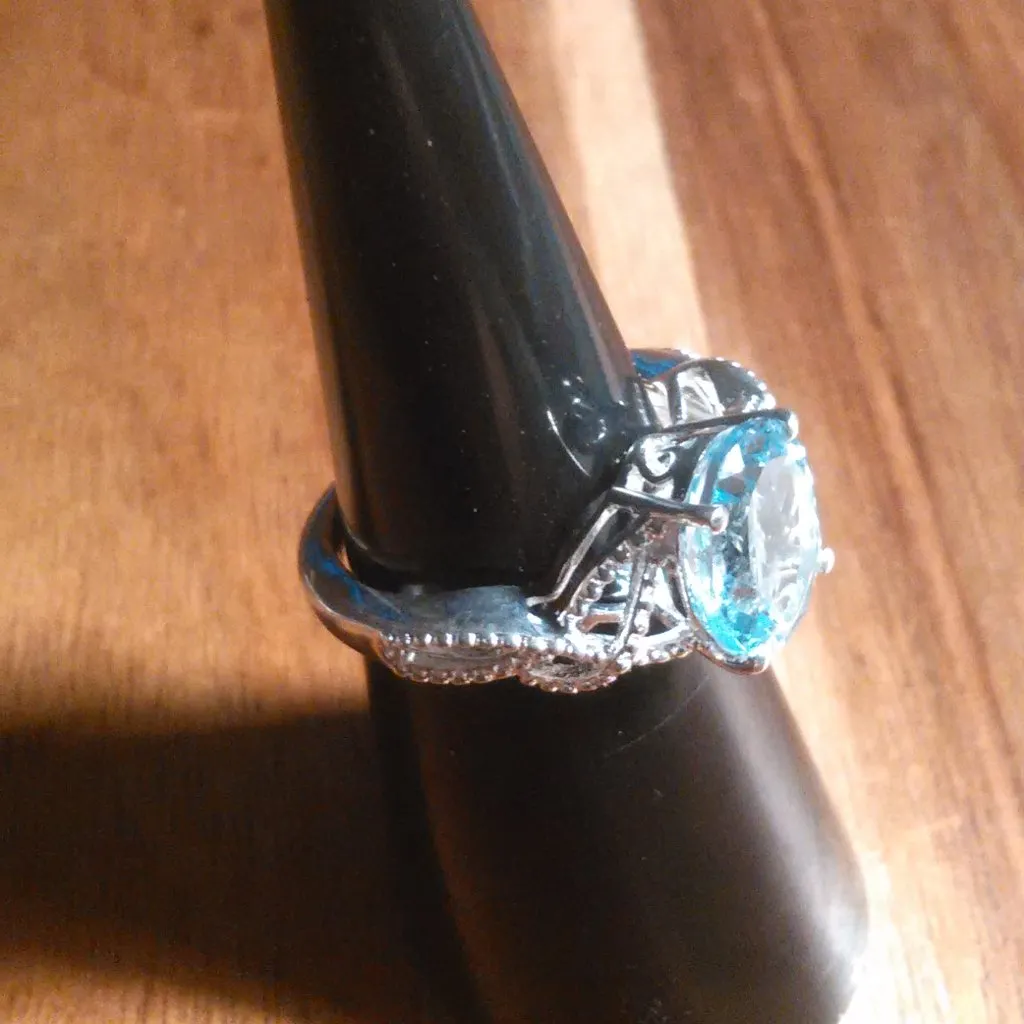 Sky Blue Topaz Sterling Silver Solitaire Braided Ring (Size 5) - Image 7