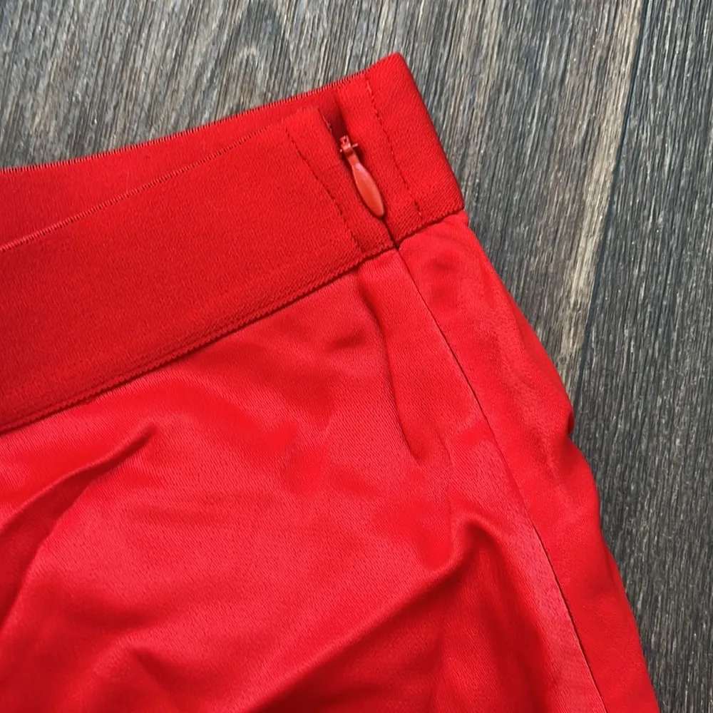 Cos Red flared Cropped Pants - Image 2