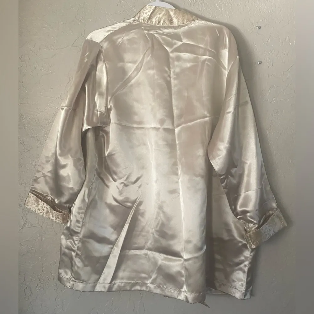 Vintage Sarah Spencer Intimates Chinese Asian Inspired Beige Embroidered Robe L Pink Size L - Image 13