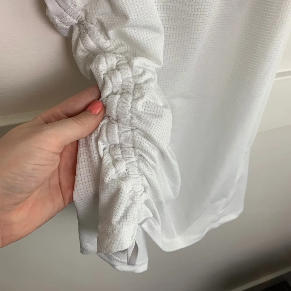 Fabletics White Cashel Racerback Tank Top - Image 6