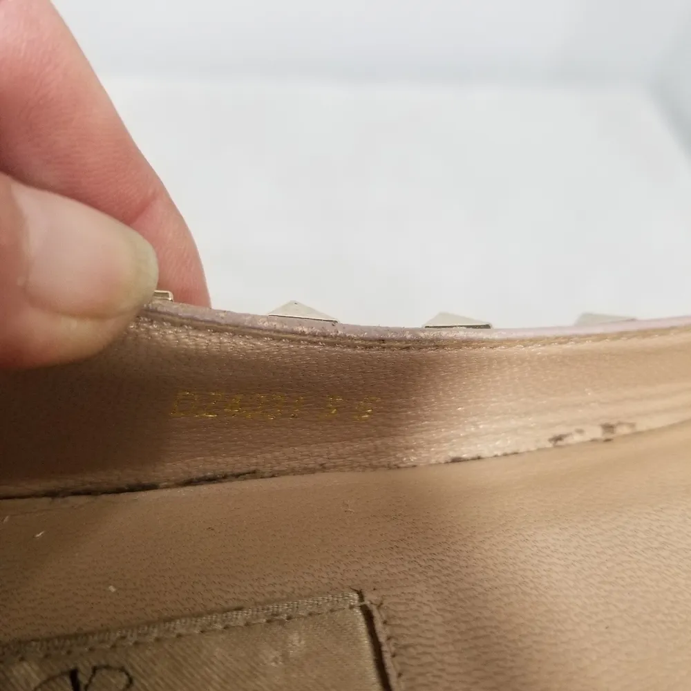 Valentino Garavani Rockstud Flats - Image 6