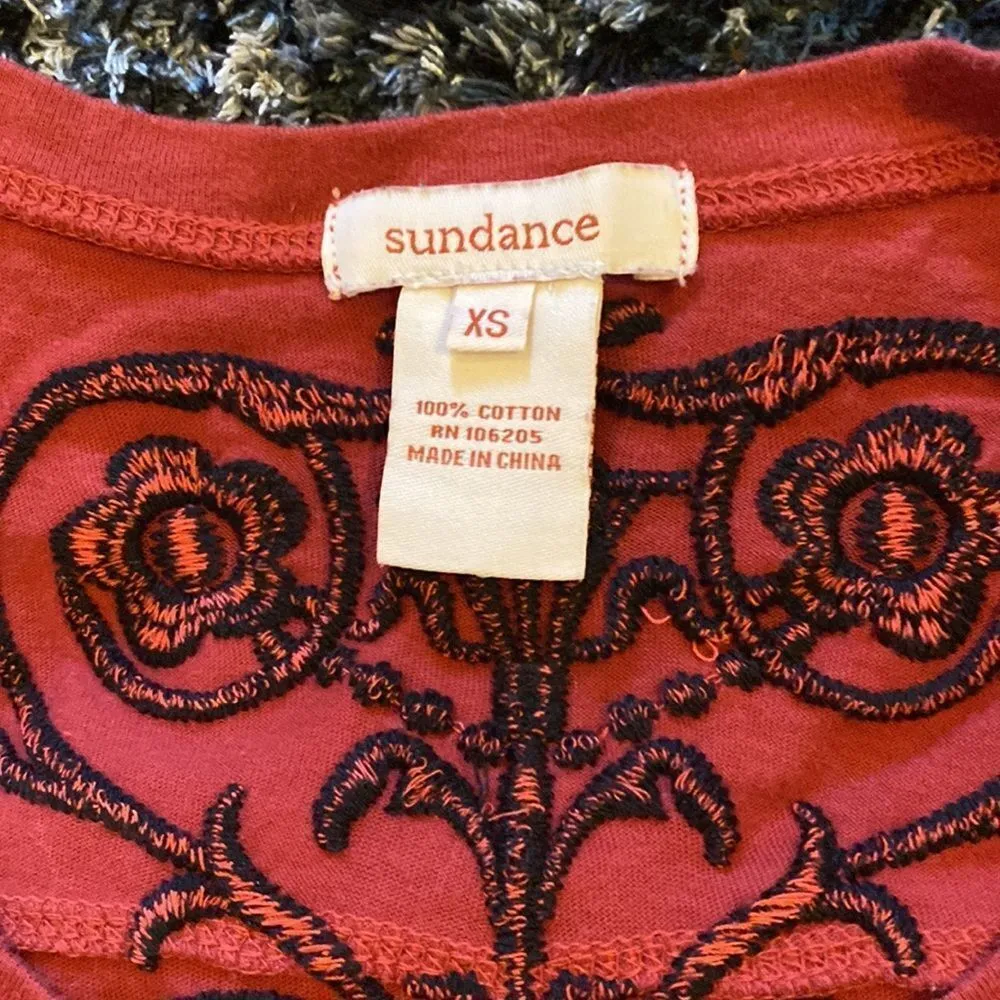 Sundance embroidered red shirt Xs - Image 5