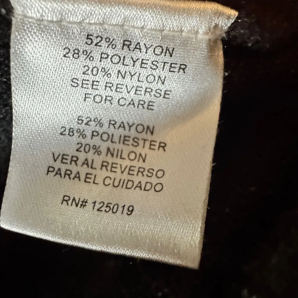 Joseph A Comfy Rayon Blend Black Crew Neck Sweater Size Small - Image 13