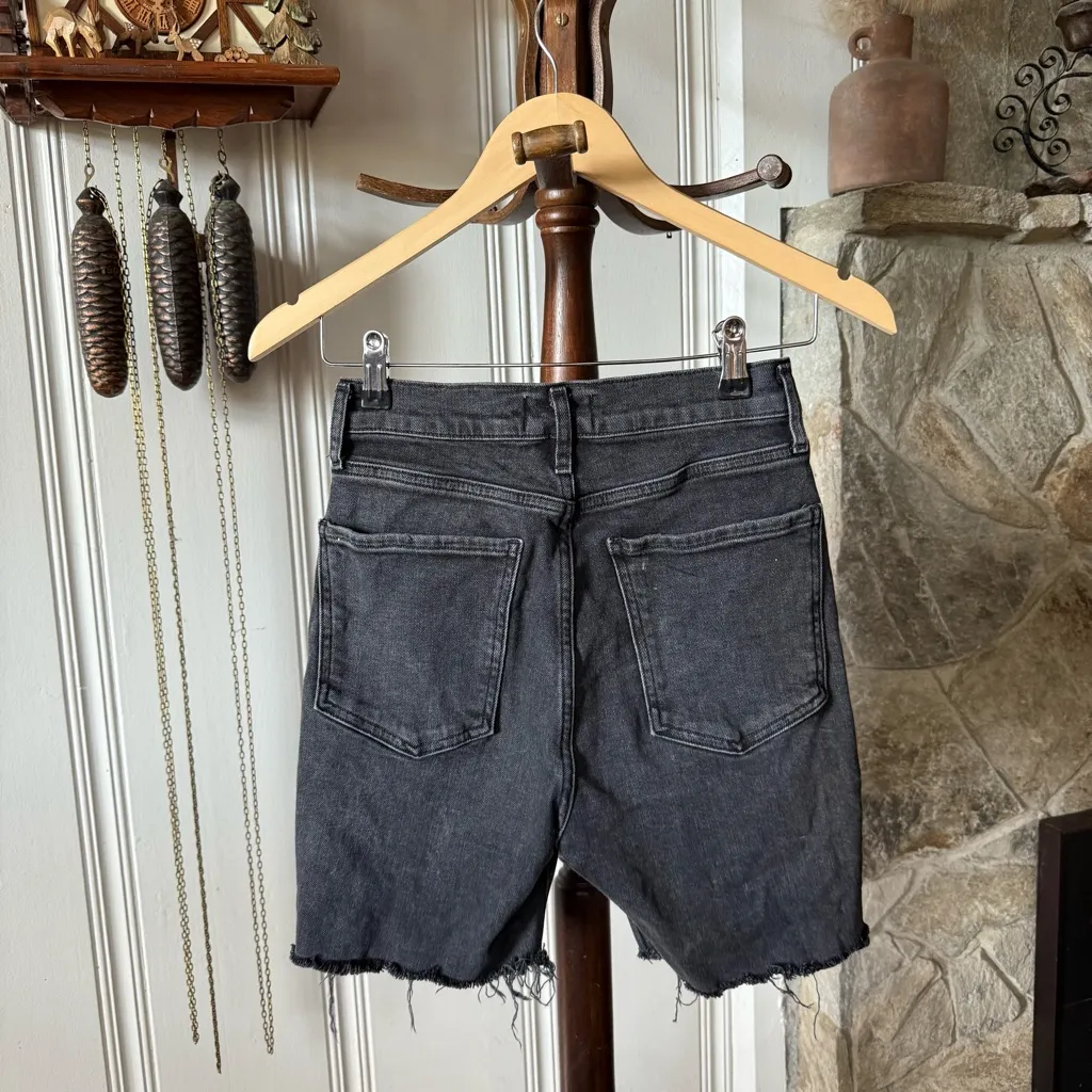 AGOLDE 90s Short in Nico Black - Image 4