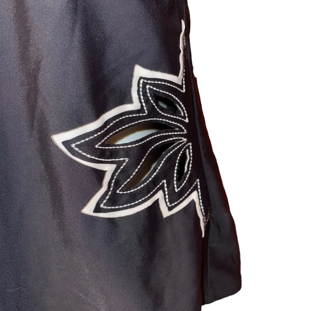 Kenneth Cole Reaction Women’s Halter Swimsuit Top Black Size Large Swimwear - Image 2