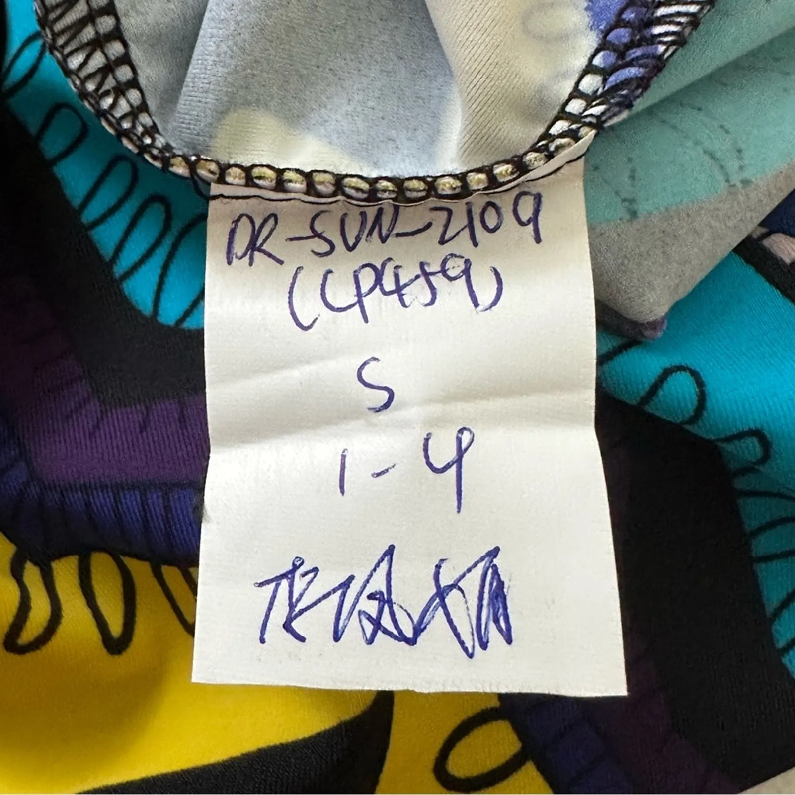 ARYEH Dress Retro Colorful Medallion Print 3/4 Bell Sleeve Shift Dress Small NEW - Image 9