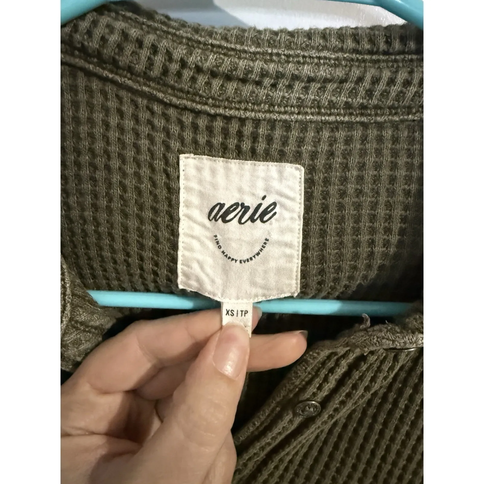 Aerie Women's Anytime Fave Collared Waffle Shirt Olive Green Size XS - Image 3