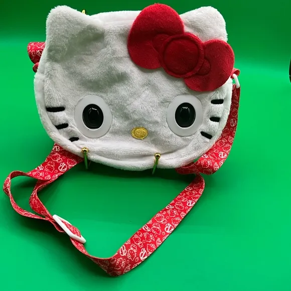 Sanrio Hello Kitty X Purse Pets 2022 Sanrio Interactive Pet Toy Handbag Works! Red - Image 1