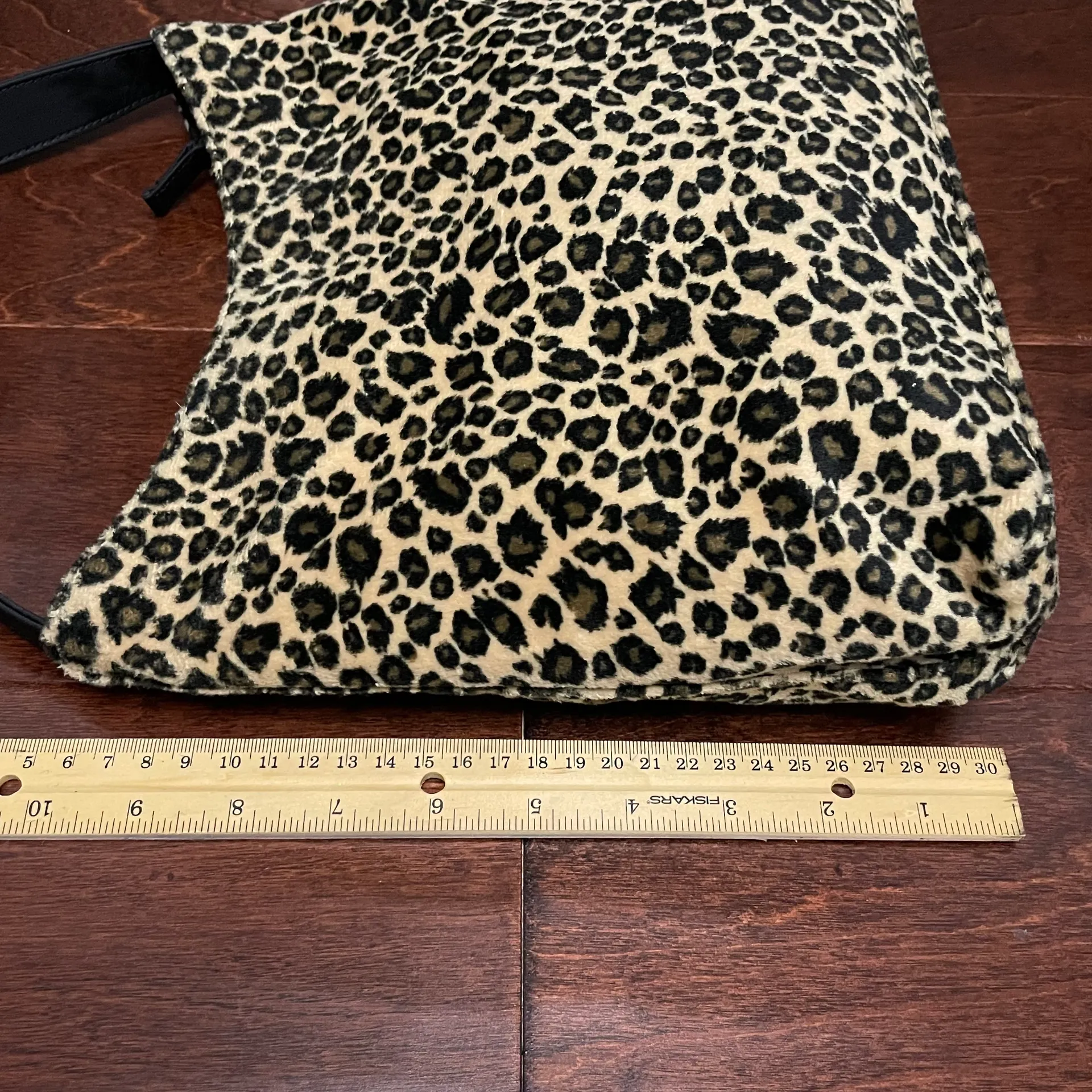 Evan Picone Cream Black Tan Leopard Velvet Shoulder Purse - Image 7