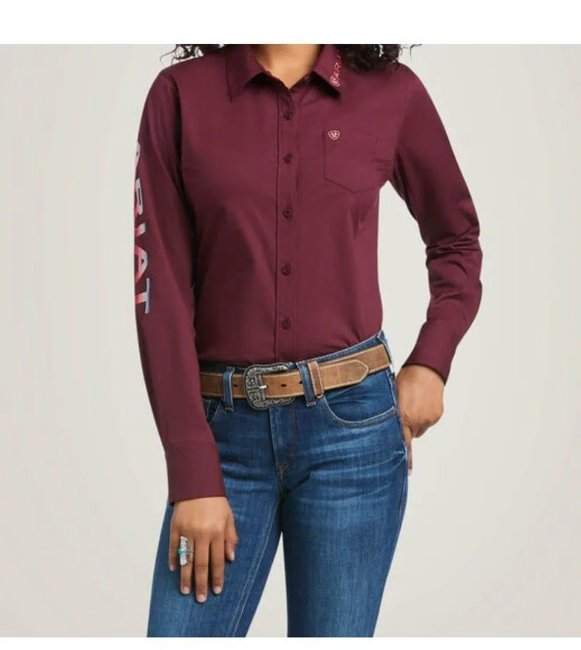 ￼Ariat size S Team Kirby Stretch LS shirt button up burgundy, rodeos cowgirl - Image 2