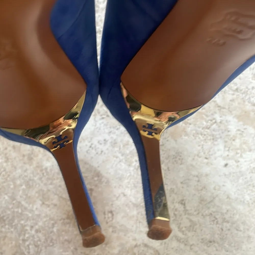 Tory Burch Elana Suede 85mm Pump Jelly Blue - Image 13