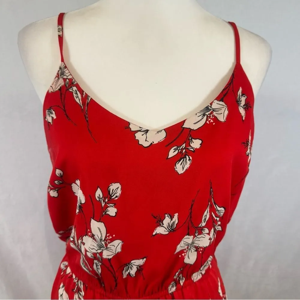 Skies Are Blue red and white floral smocked jumpsuit size medium - Image 2