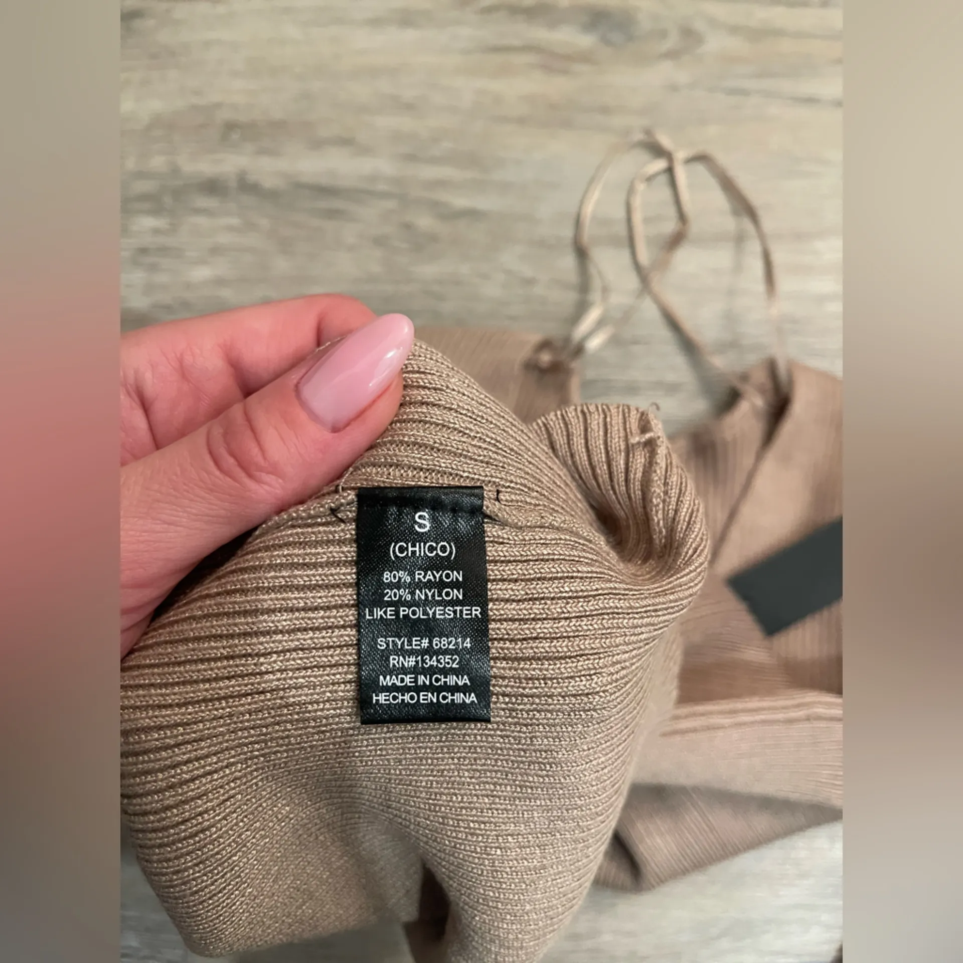 NWT AMBIENCE APPAREL TAUPE V NECK SWEATER S - Image 6