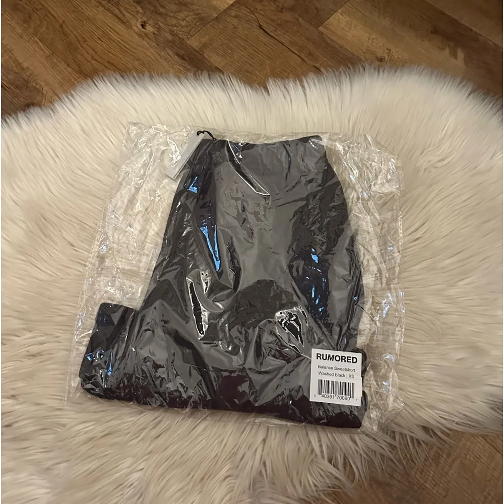 RUMORED Balance Sweatshort In Washed Black Size XS - Image 2