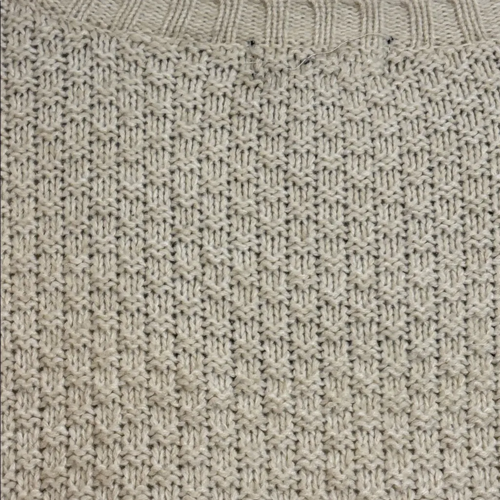 a.n.a sweater in size XL - Image 5