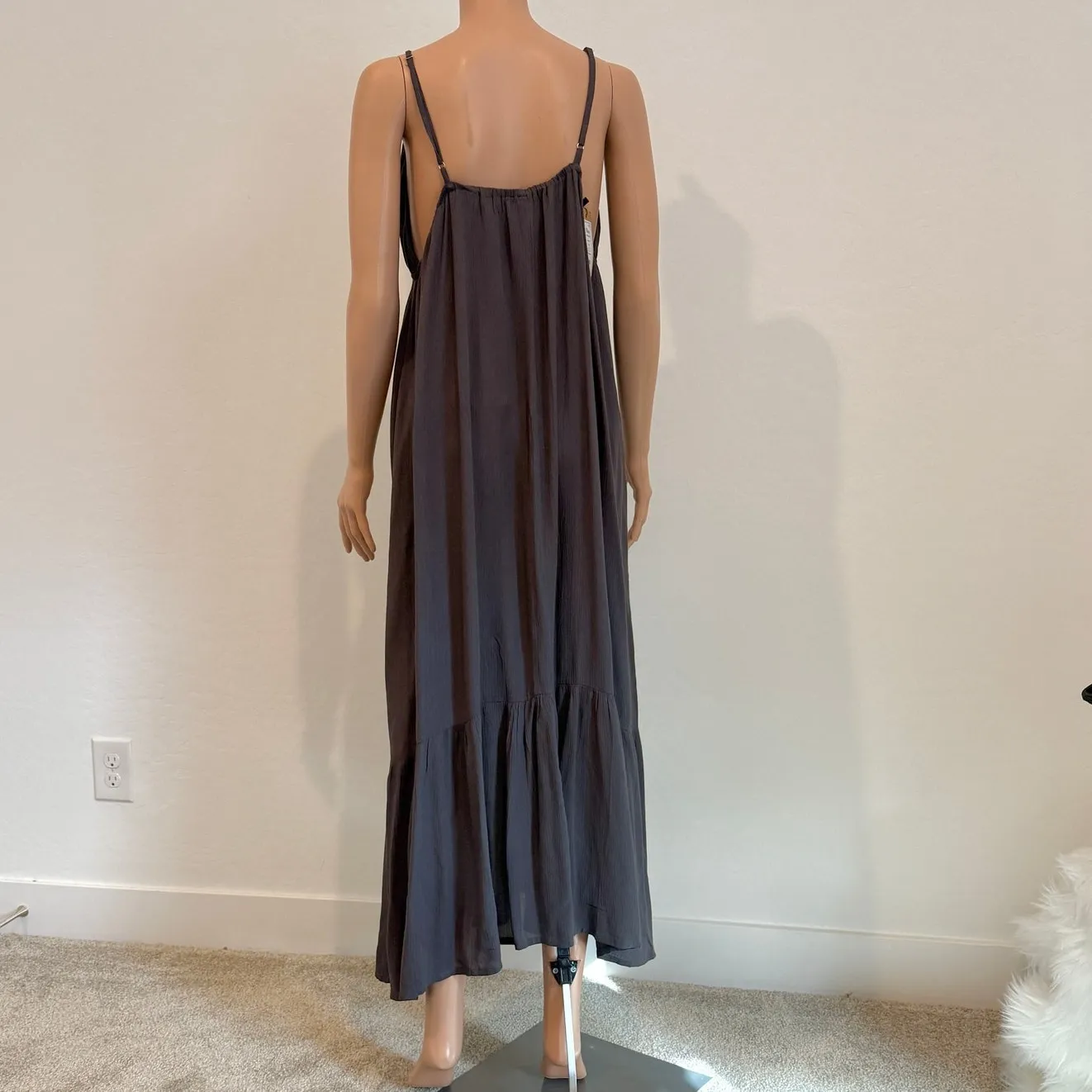 Rhea L/XL Princess flowy strappy maxi dress Peppercorn D1 2346 Gray Size L - Image 8