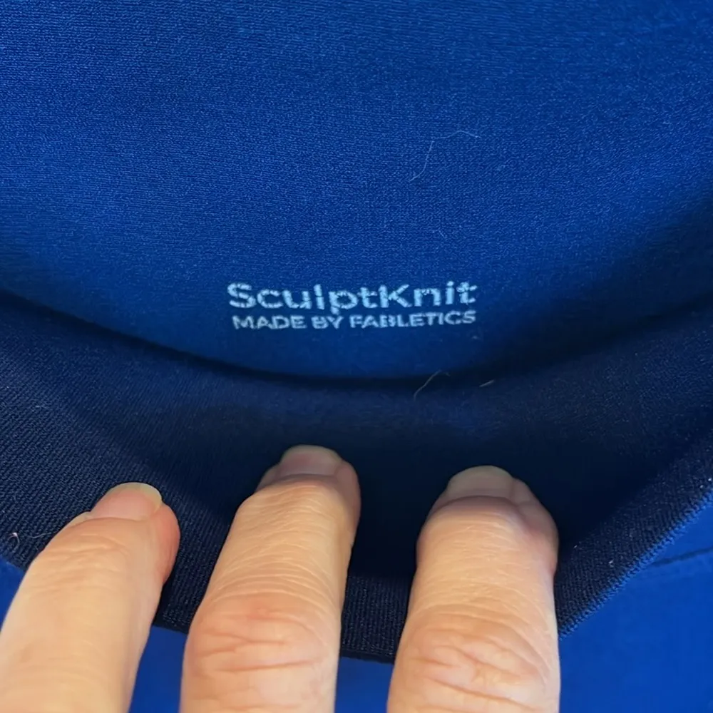 Women's Blue Fabletics Sculptknit Leggings - Image 4