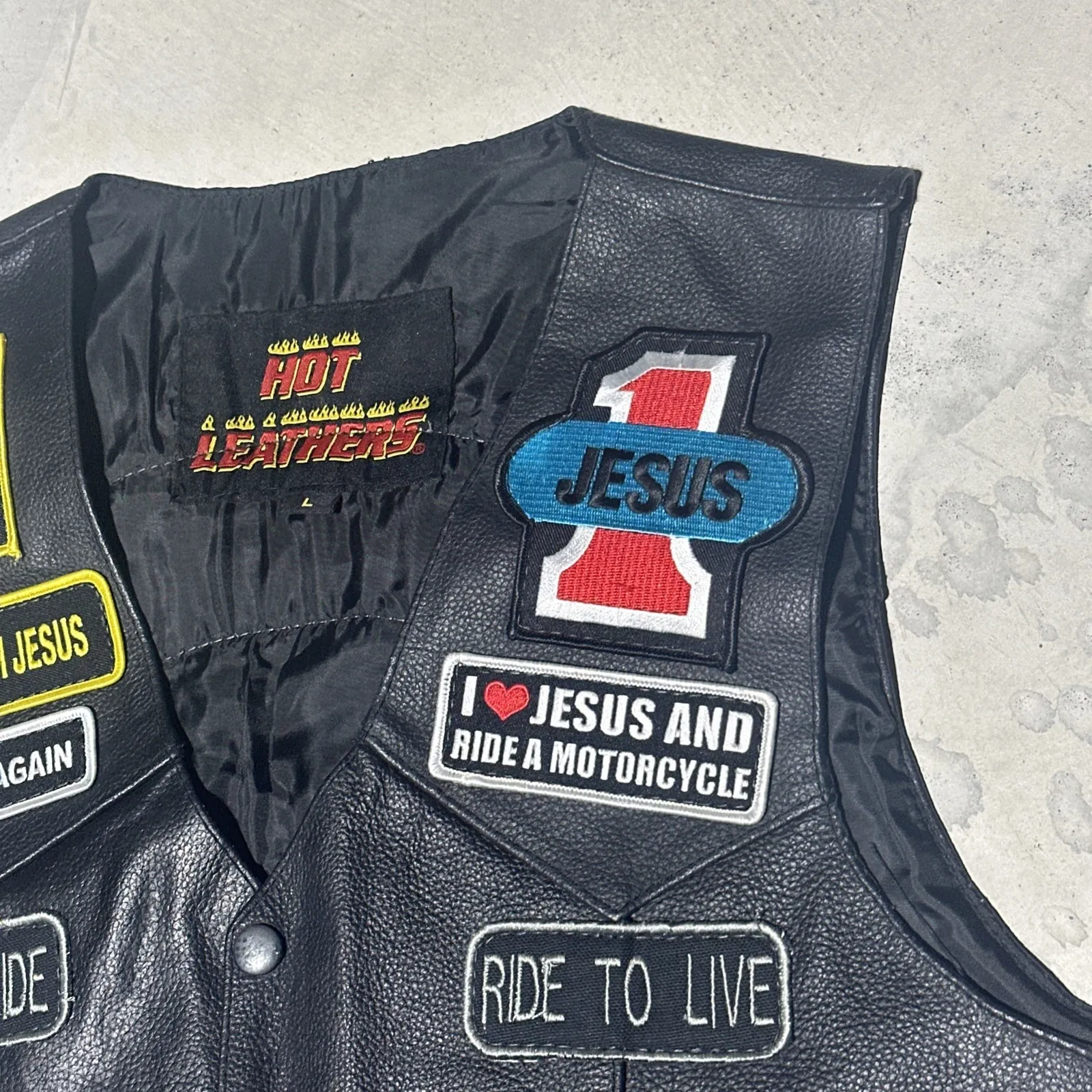 Vintage 90s Leather WWJD Riders For Christ CMC Patches Biker Vest HOG Jesus Black Size L - Image 3