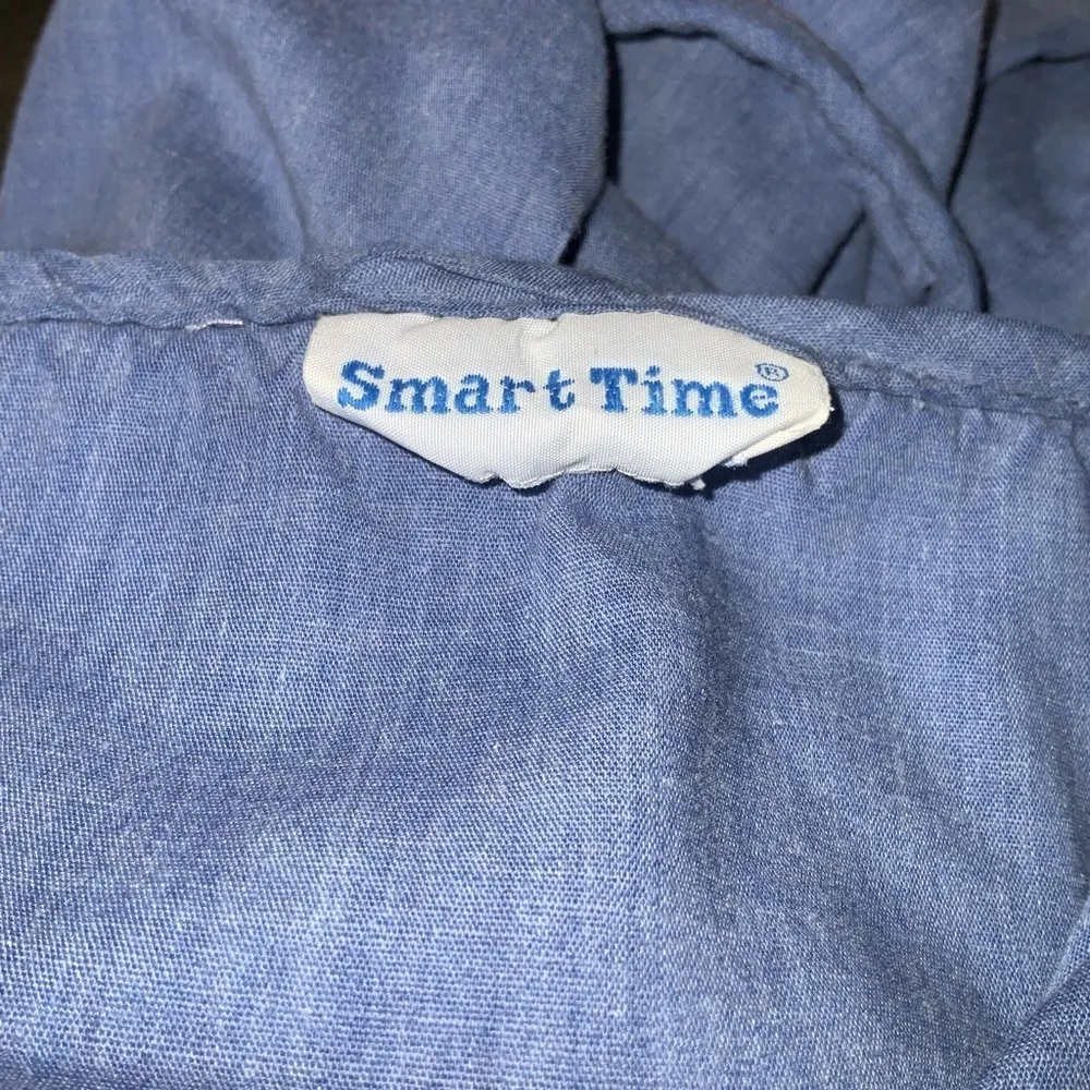 Vintage Smart Time Blue Embroidered Snap Down With Pockets House Coat 1 - Image 10