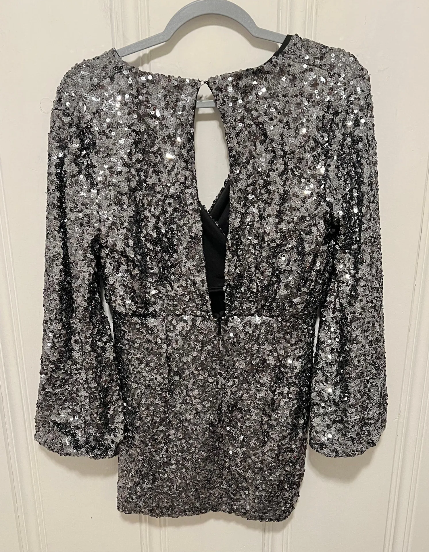 Anthropologie O.P.T. Silver Grey Sequin Deep V Neck Mini Party Clubbing Dress Size Small NWT - Image 2