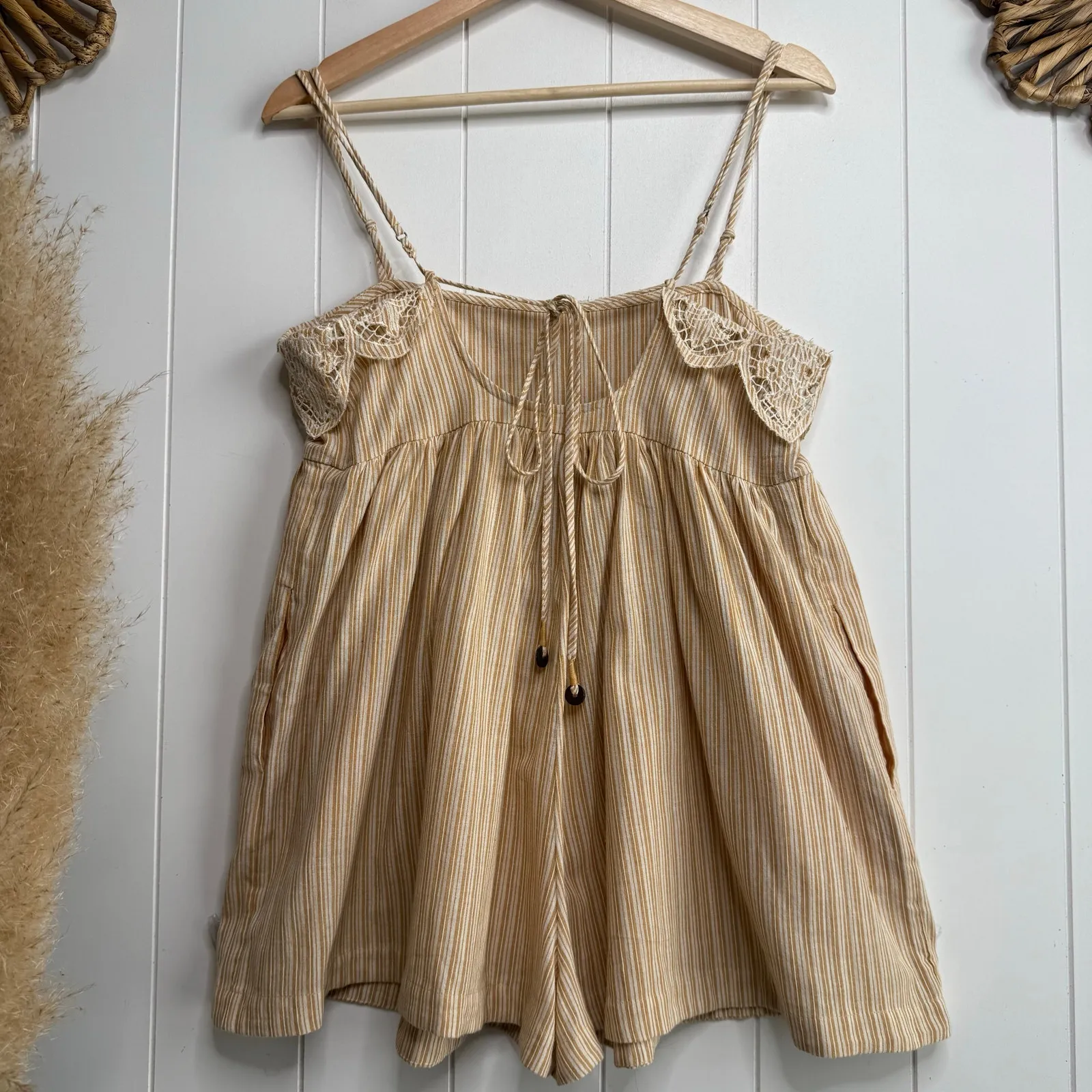 Free People romper floral embroidery eyelets jumpsuit one-piece playsuit Small - Image 4