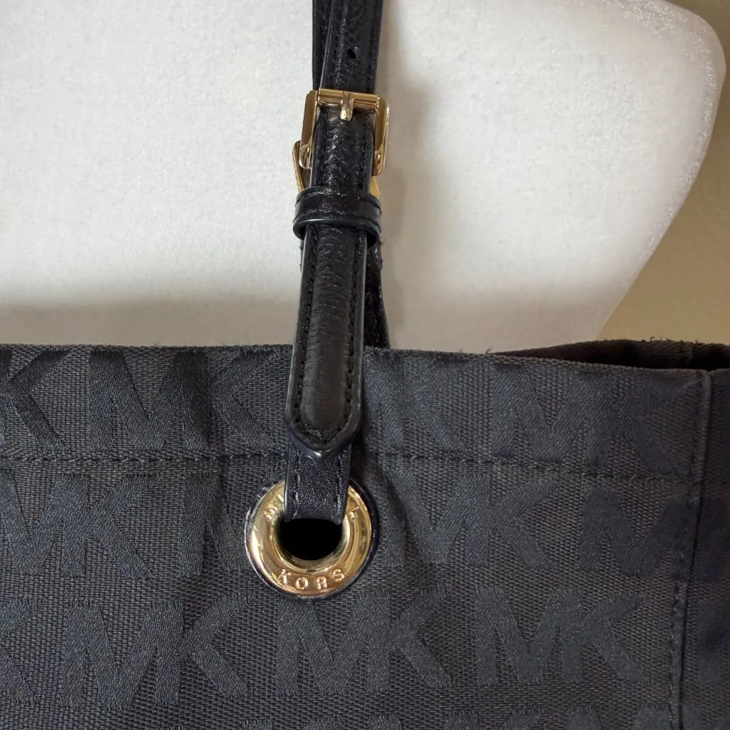 Michael Kors Black Leather Monogram Jet Set Grab Shoulder Tote Bag - Image 3