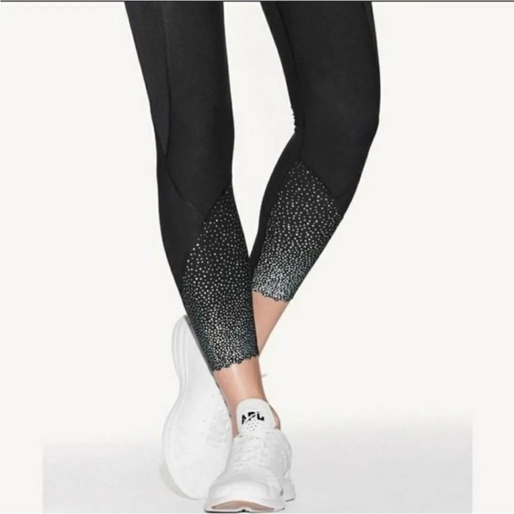 Lululemon Athletica Tight Stuff II Tight Reflective Black Scallop Leggings - Image 4